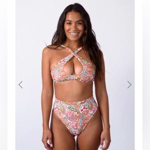 Skatie Swim Bikini Top